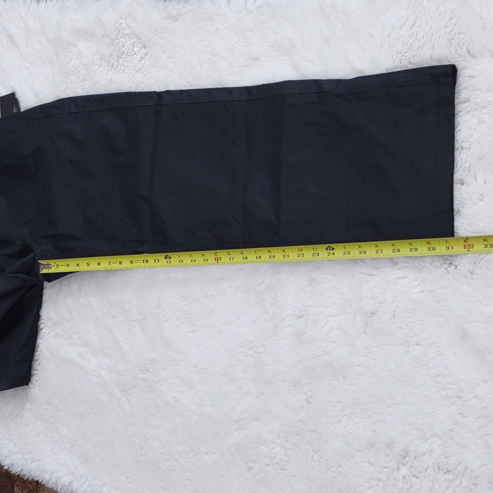 UNDER ARMOUR Water Resistant Pants, Size M - Picture 10 of 17